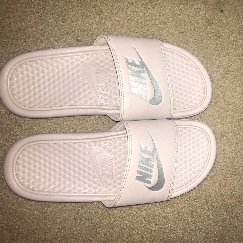 Nike slides